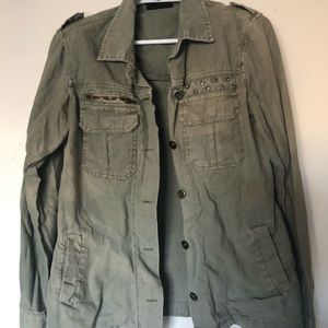 Green army jacket!!